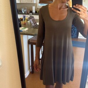 Dark green Lulu’s dress with pockets